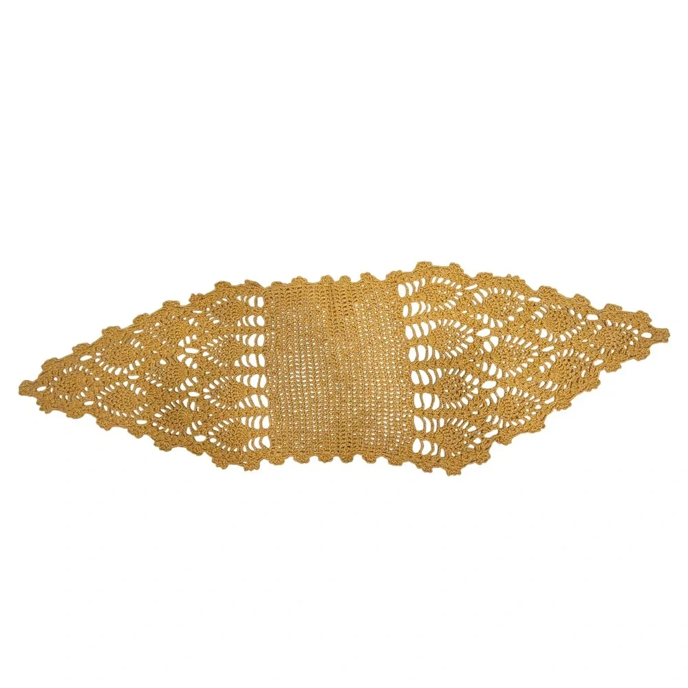 Unbranded vintage gold